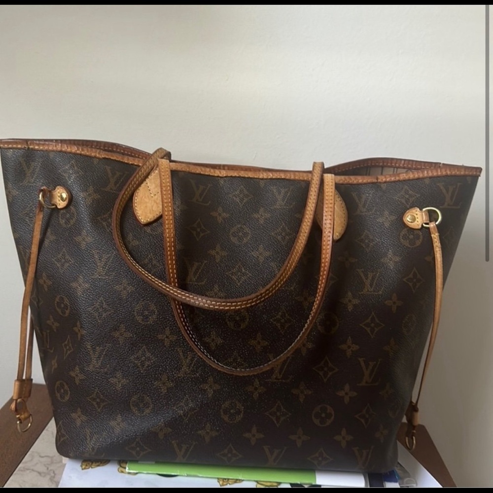 Louis Vuitton Neverfull MM